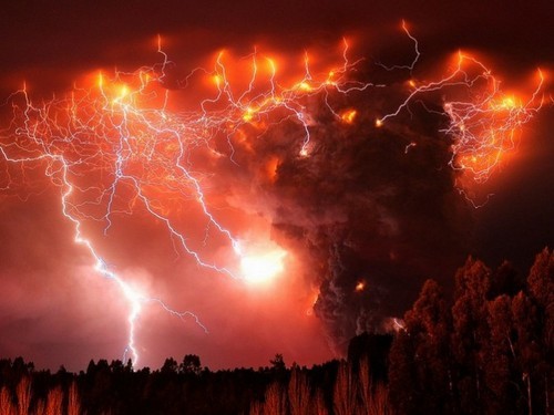 雷神天鸣闪_雷伊雷神天明闪怎么打手游_雷神天明闪